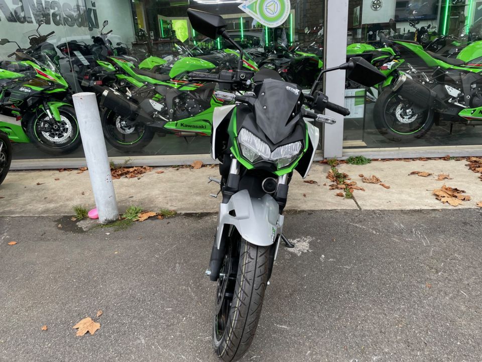 KAWASAKI Ze-1 4