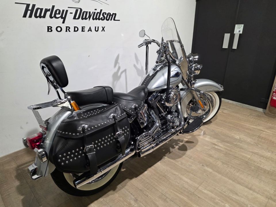 HARLEY-DAVIDSON SOFTAIL HERITAGE 1584 CLASSIC 4