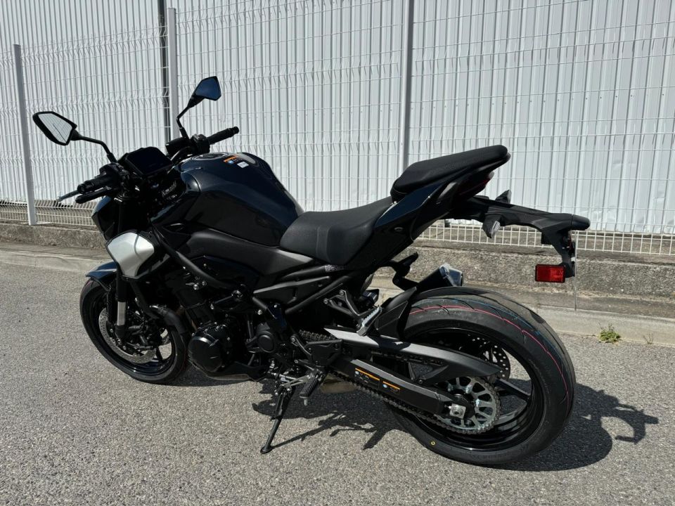 KAWASAKI Z 900 4