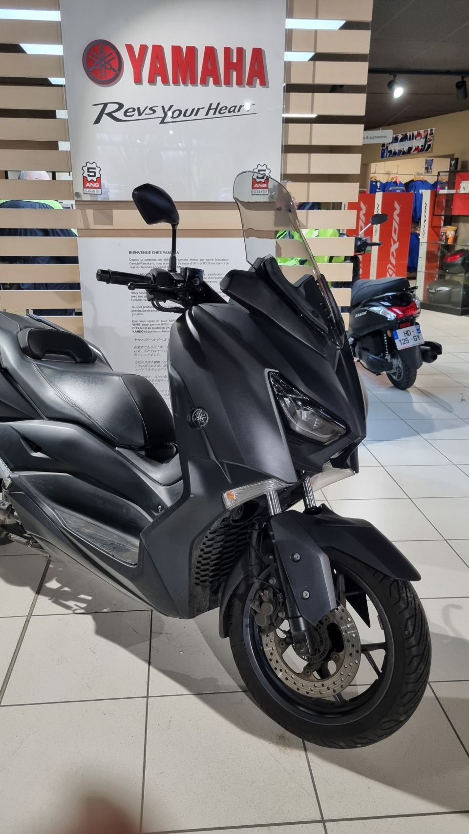 YAMAHA XMAX 125 4