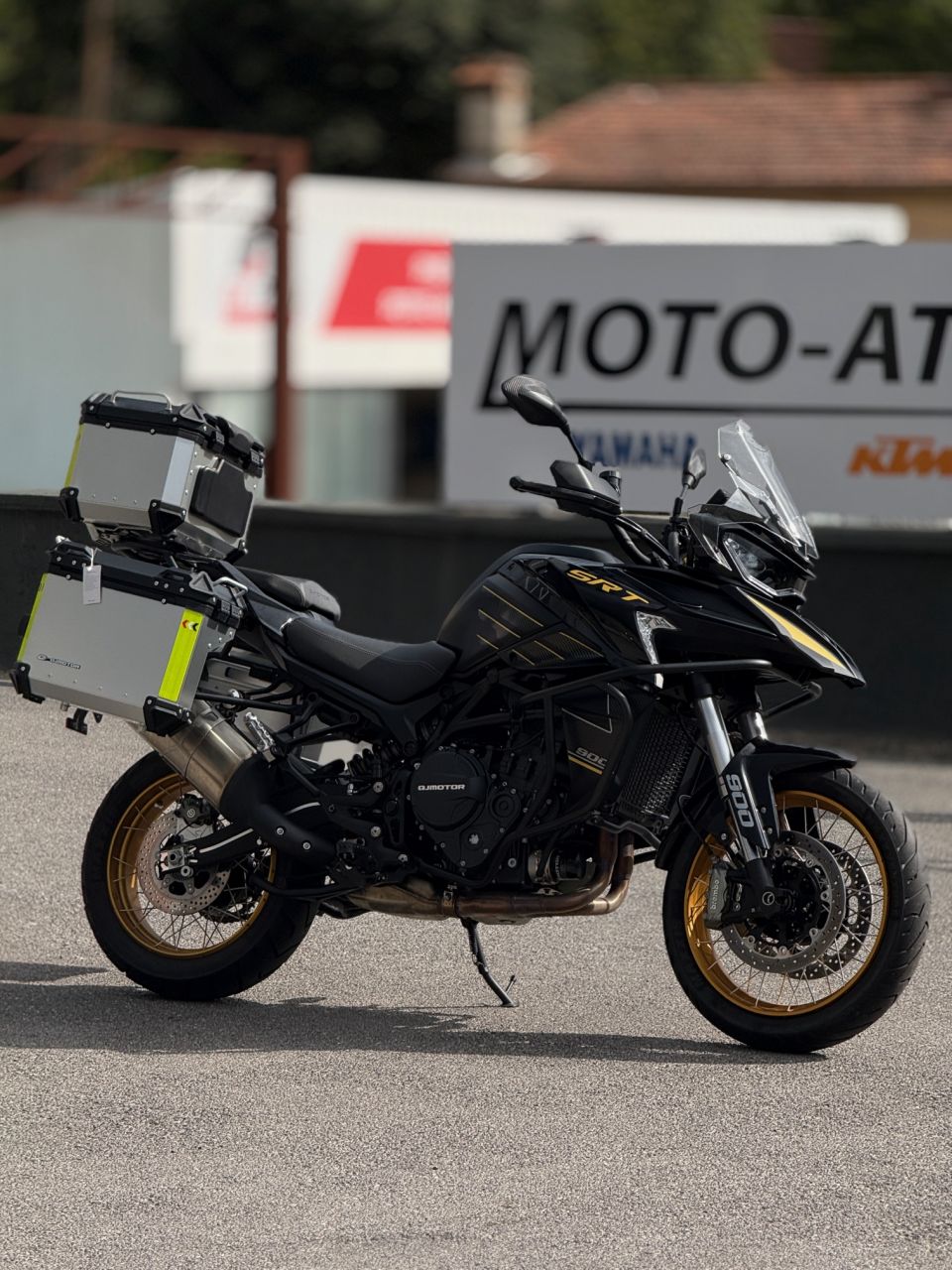 QJ MOTOR SRT 900 SX Touring 4