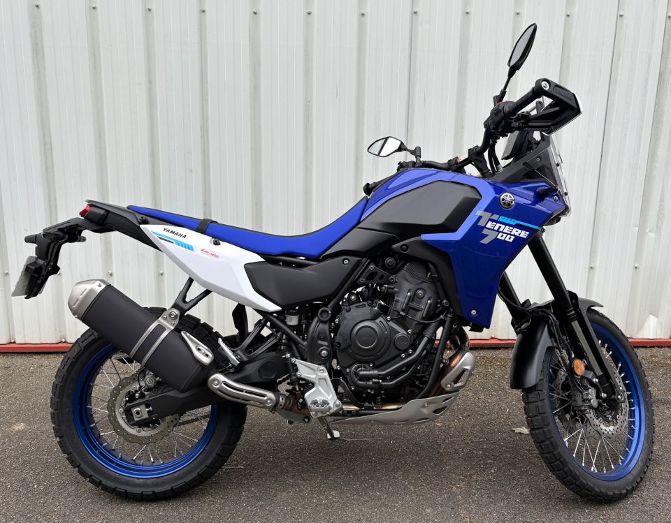 YAMAHA XTZ TENERE 700 4