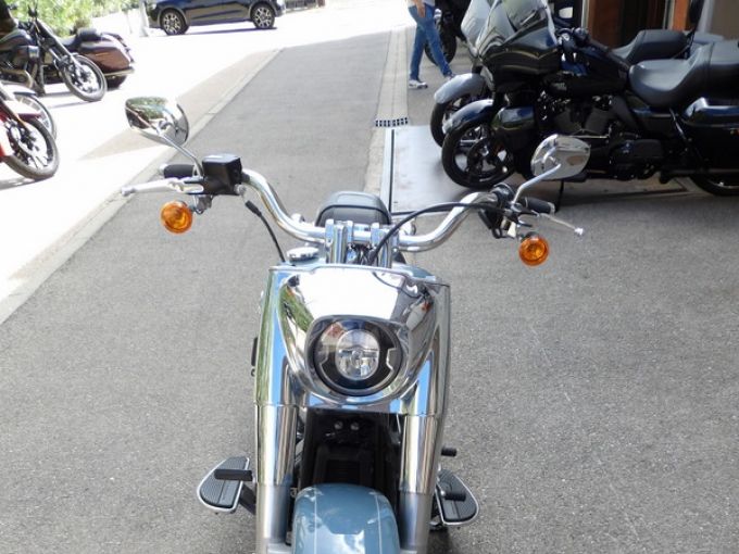 HARLEY-DAVIDSON SOFTAIL FAT BOY 1868 4