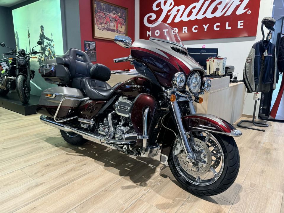 HARLEY-DAVIDSON TOURING ELECTRA GLIDE 1800 ULTRA CVO 4