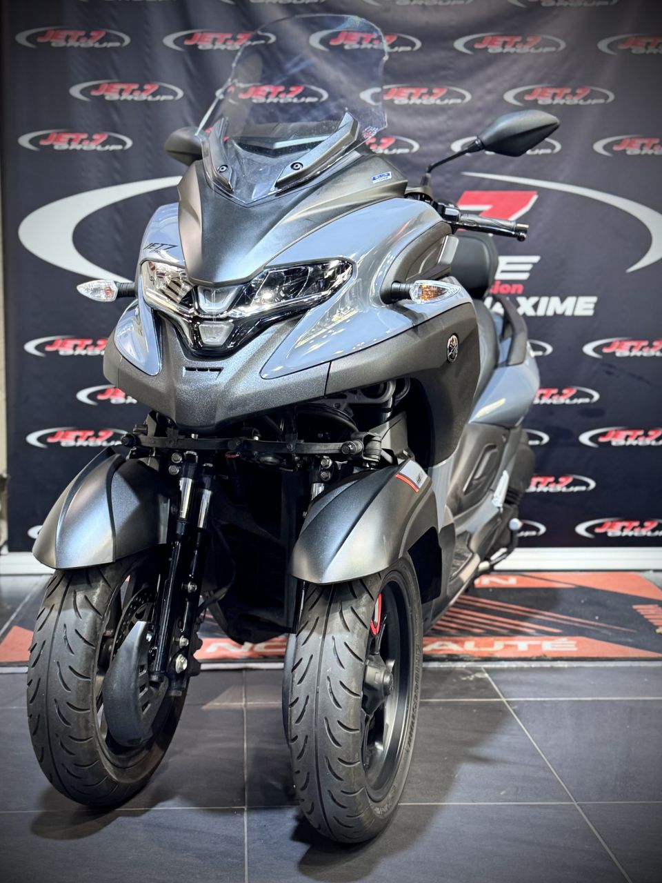 YAMAHA TRICITY 300 4