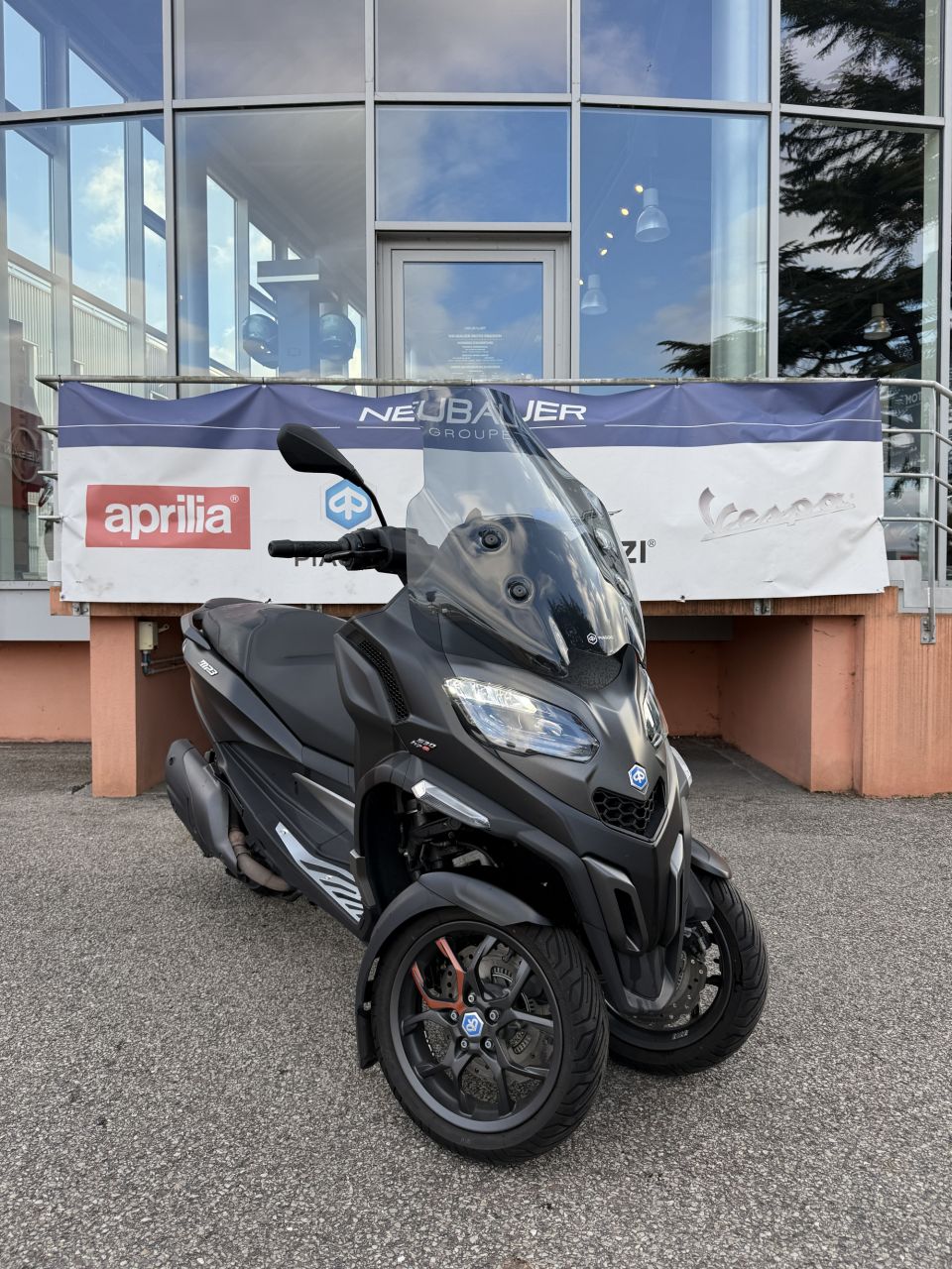 PIAGGIO MP3 530 HPE EXCLUSIVE 4