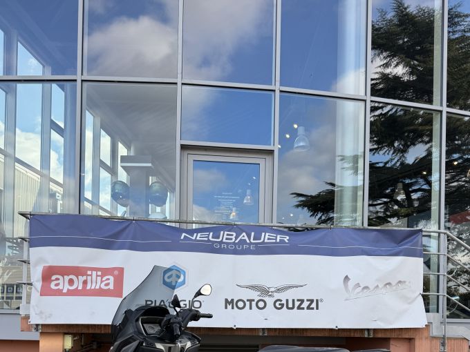 PIAGGIO MP3 530 HPE EXCLUSIVE 4