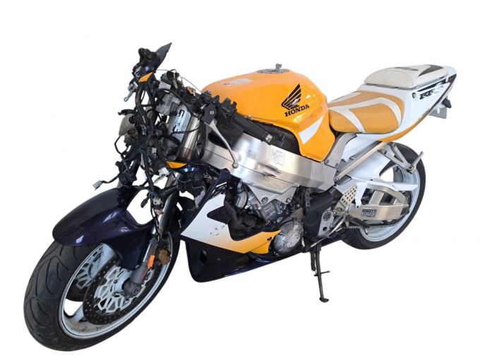 HONDA CBR 900 RR 4