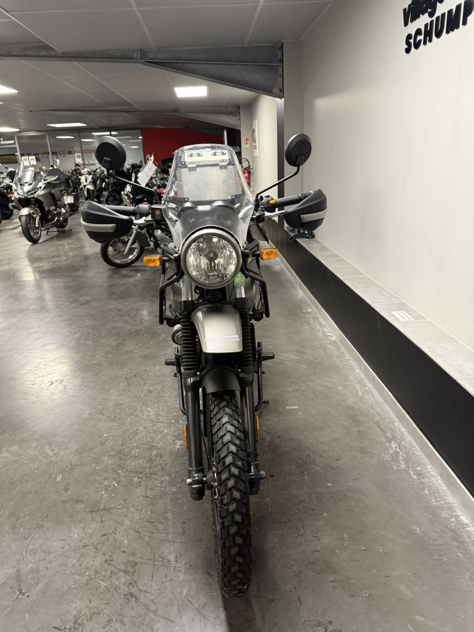 ROYAL ENFIELD HYMALAYAN 400 4