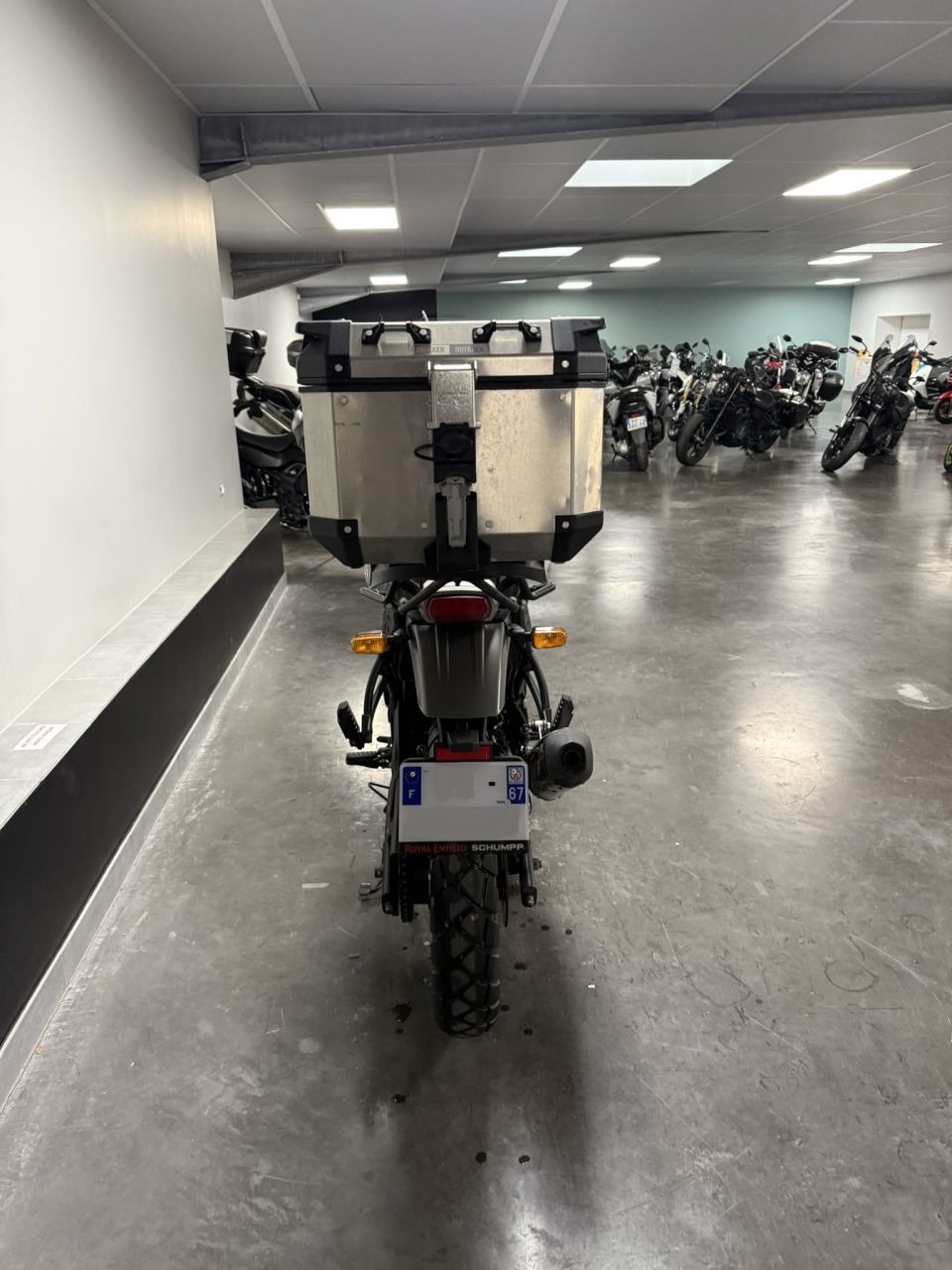 ROYAL ENFIELD HYMALAYAN 400 4