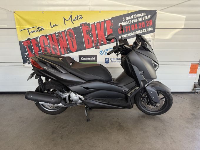 YAMAHA XMAX 125 4