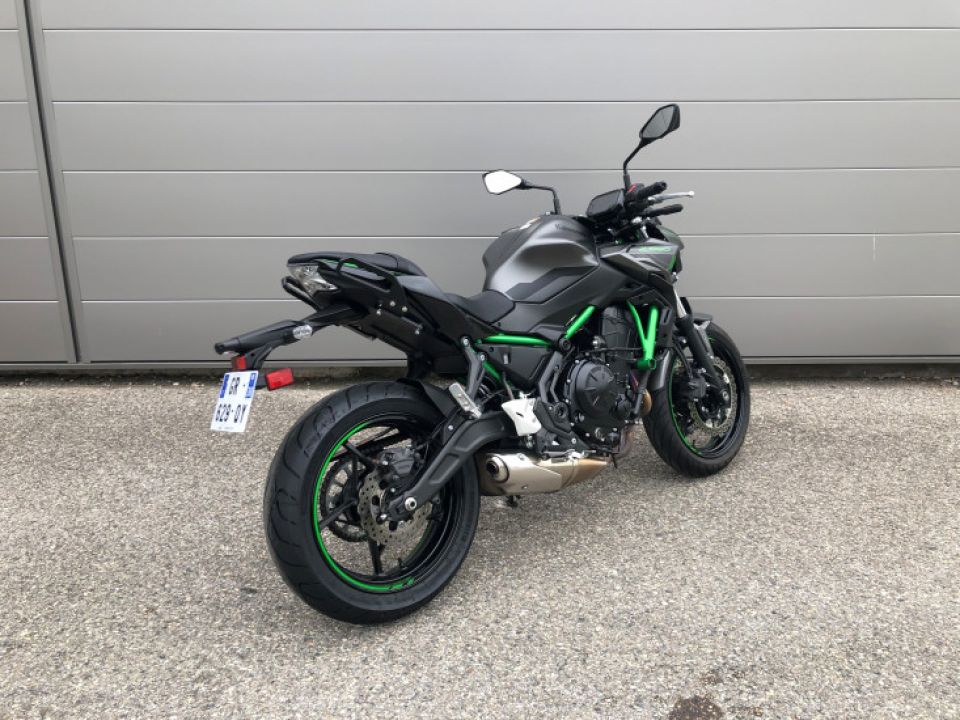 KAWASAKI Z650 ABS 4