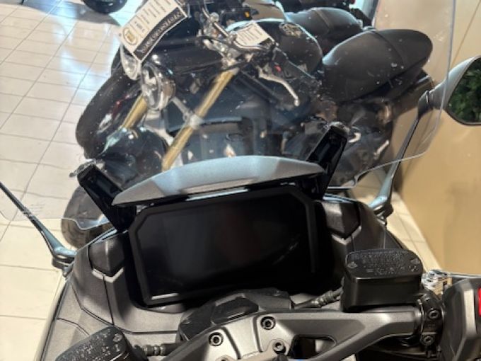 YAMAHA XP T-MAX 560 TECH MAX 4