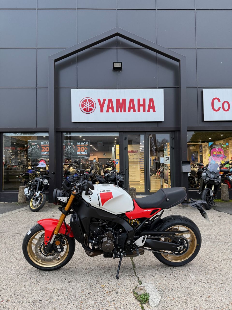 YAMAHA XSR 900 35KW 4