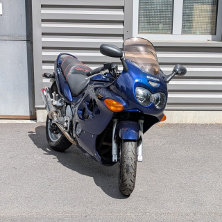 SUZUKI GSX 750 F - 2004