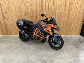 KTM 1290 SUPER DUKE GT - 2023