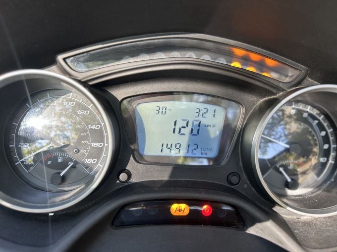 PIAGGIO MP3 350 ABS/ASR 4