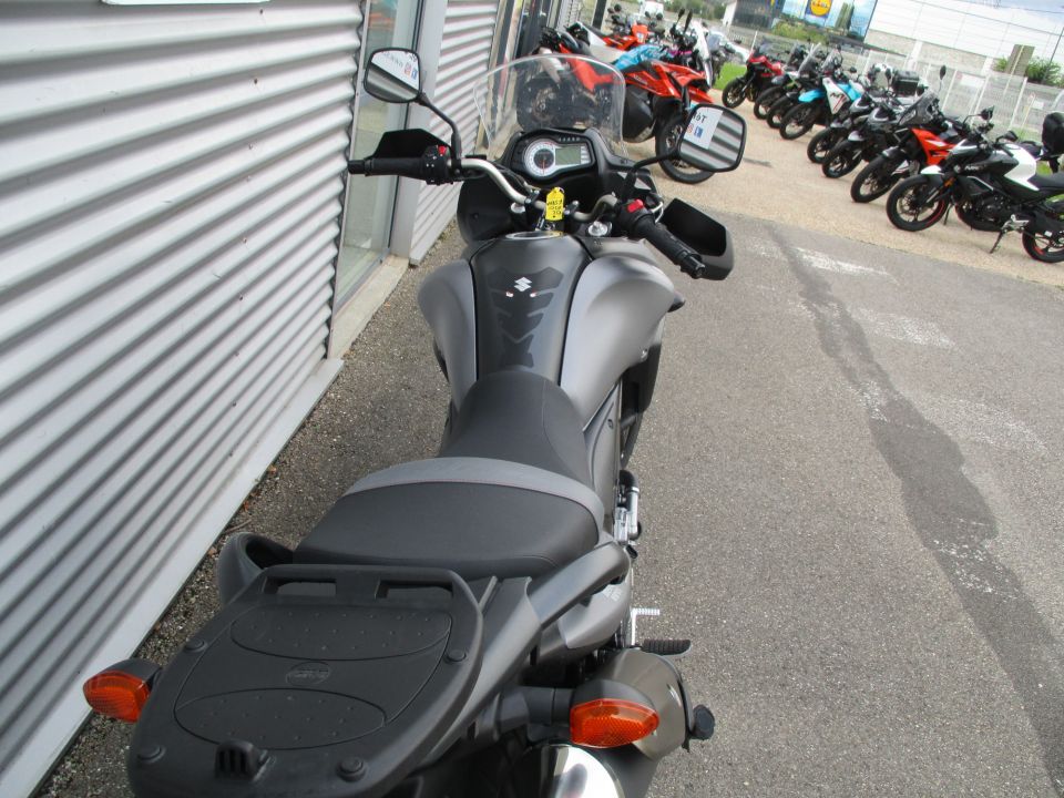 SUZUKI DL V-Strom 650 4
