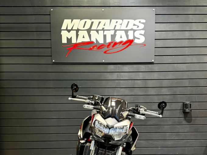 KAWASAKI Z 650 (47.5CV) 4