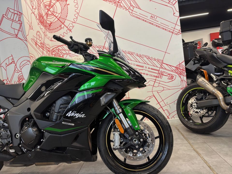 KAWASAKI NINJA 1100 SX SE 4