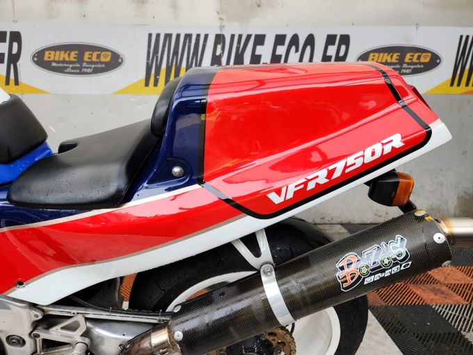 HONDA VFR 4