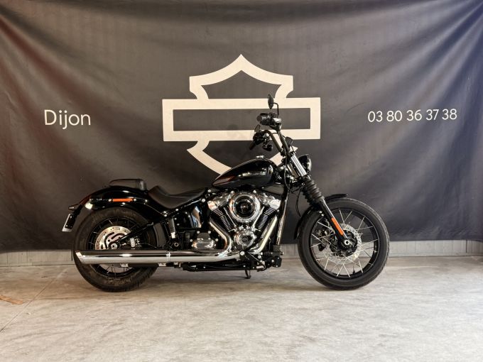 HARLEY-DAVIDSON SOFTAIL STREET BOB 1868 4
