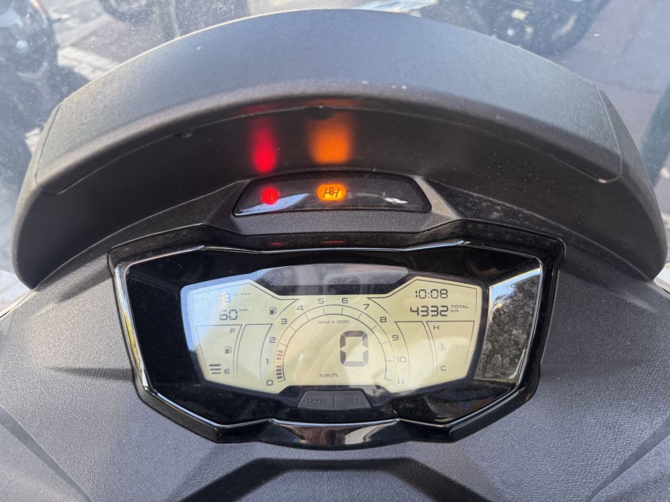 PIAGGIO MP3 310 HPE SPORT 4