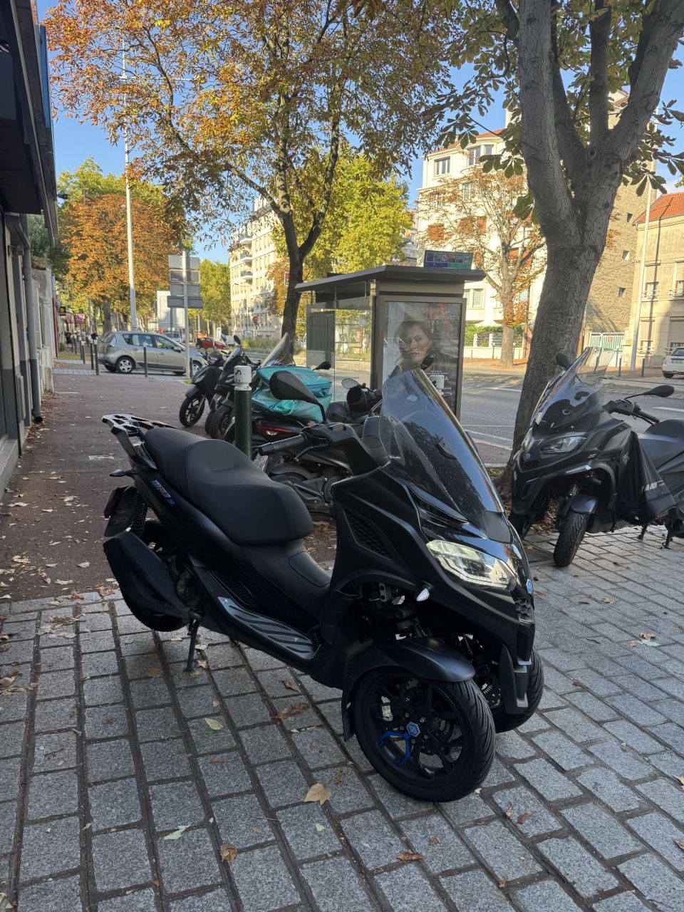 PIAGGIO MP3 310 HPE SPORT 4