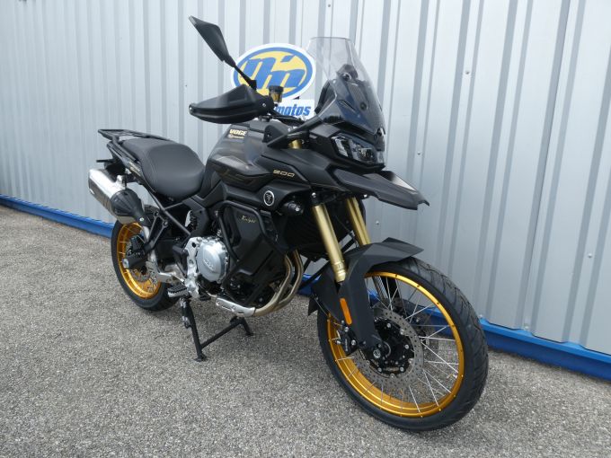 VOGE DSX 900 4