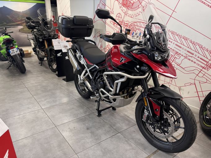 TRIUMPH Tiger 900 GT PRO 4