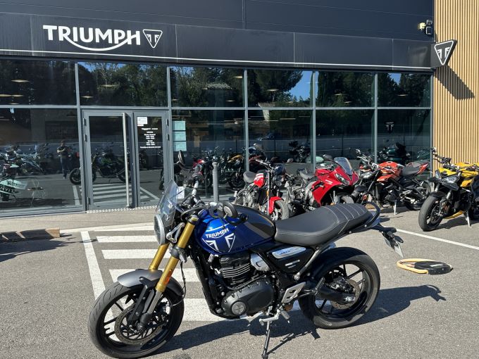 TRIUMPH SPEED 400 4