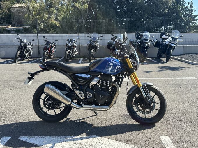 TRIUMPH SPEED 400 4