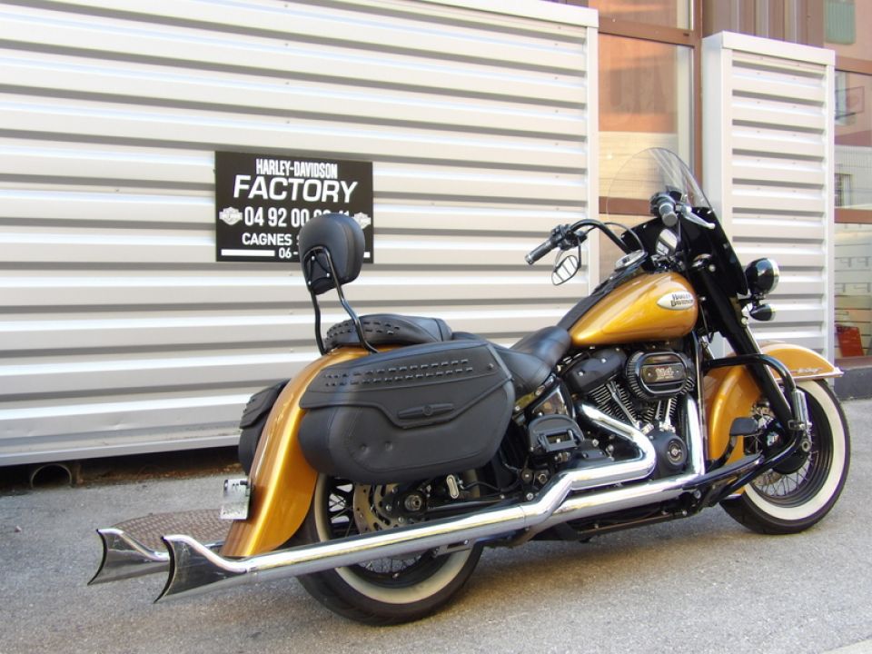 HARLEY-DAVIDSON SOFTAIL HERITAGE 1868 4