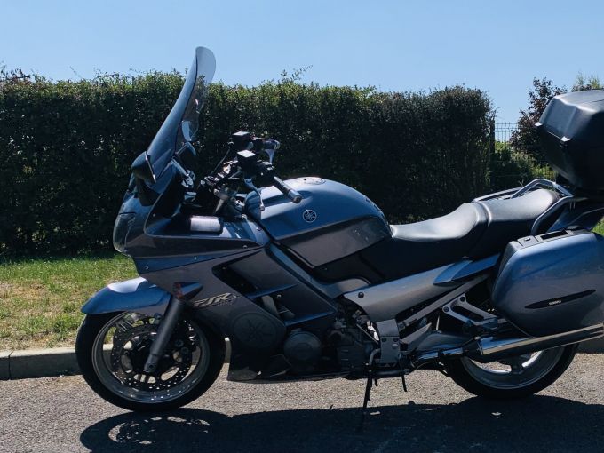 YAMAHA FJR 1300 ABS 4