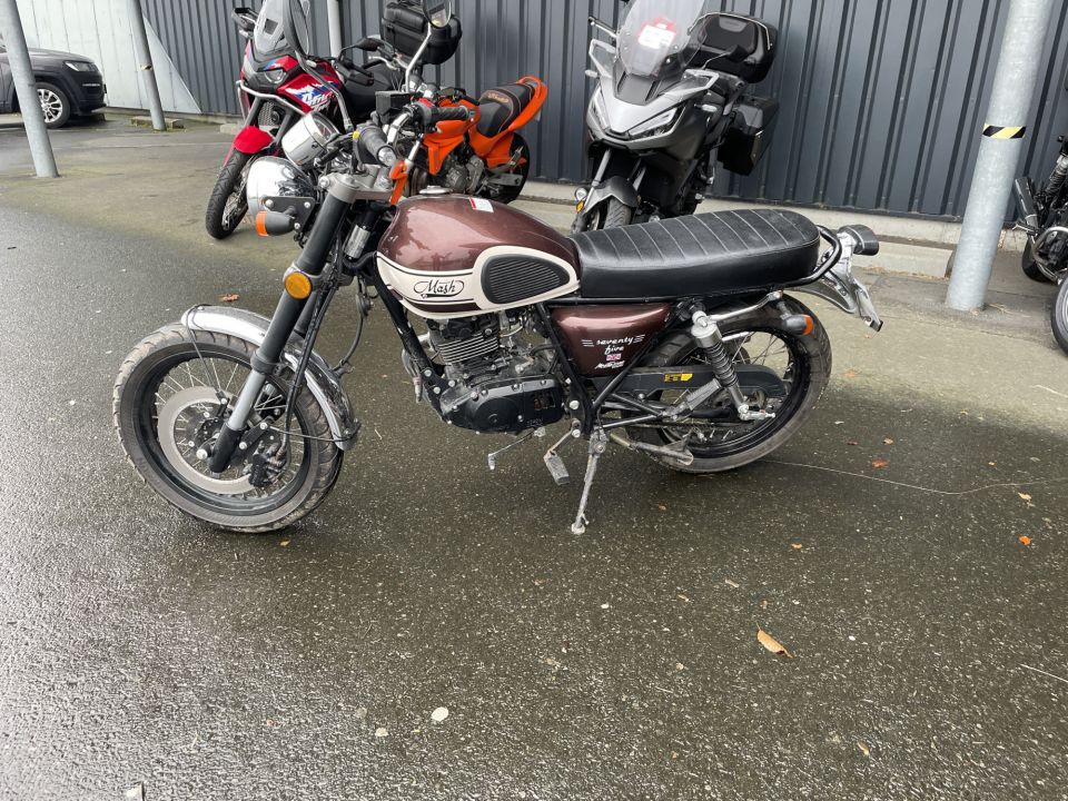 MASH SEVENTY FIVE125 4