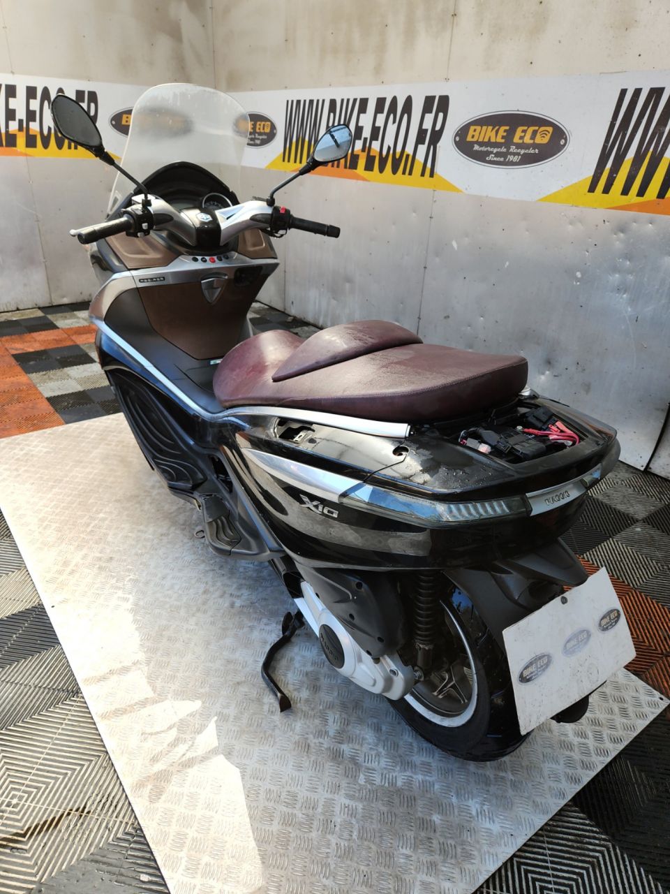 PIAGGIO X10 125 4