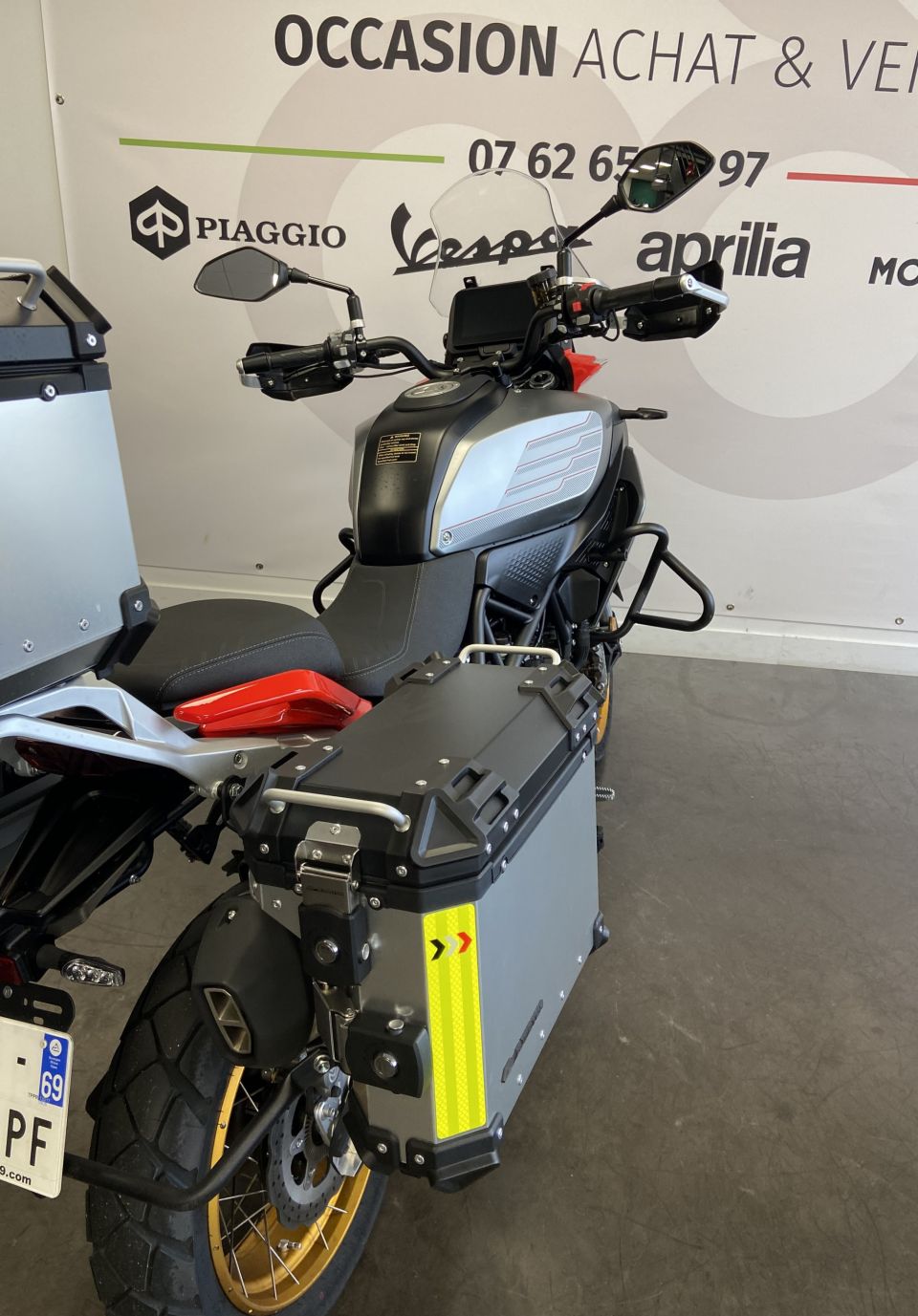 QJ MOTOR SRT 700 SX 4