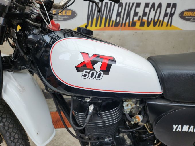 YAMAHA XT 4