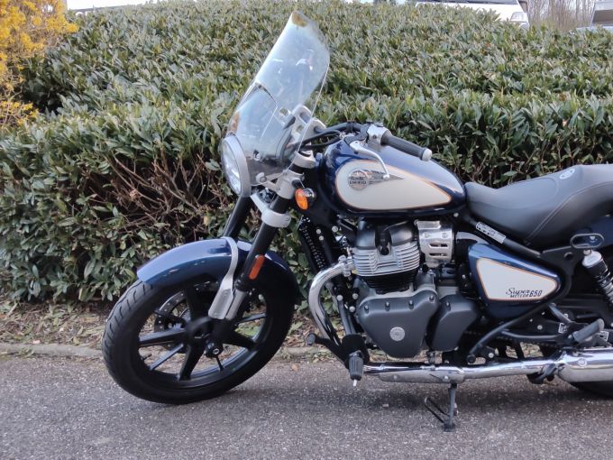 ROYAL ENFIELD SUPER METEOR 650 4