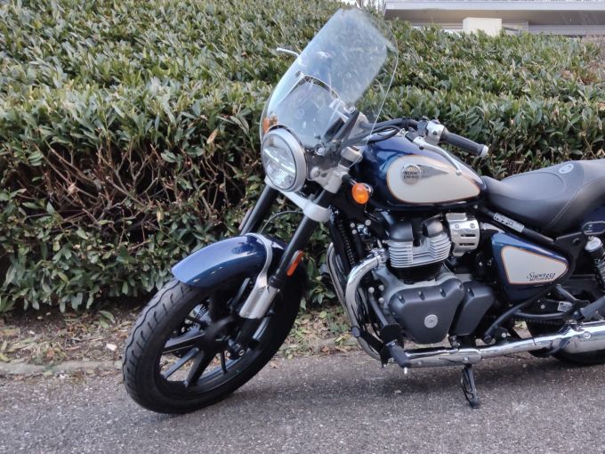 ROYAL ENFIELD SUPER METEOR 650 4