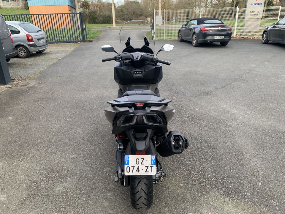 KYMCO AK 550 PREMIUM 4