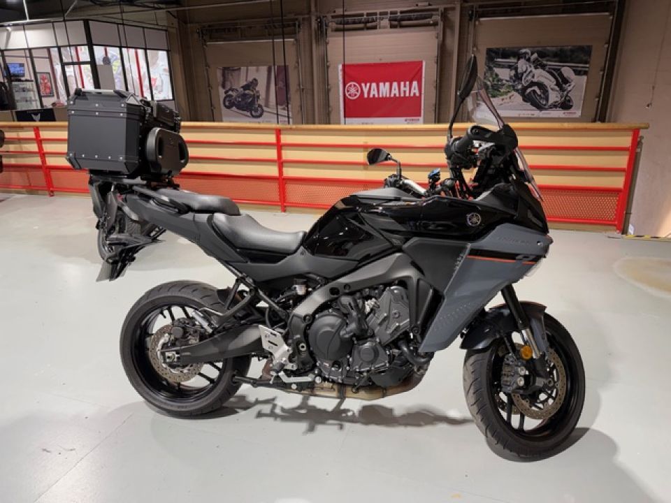 YAMAHA TRACER 9 Y-AMT 4