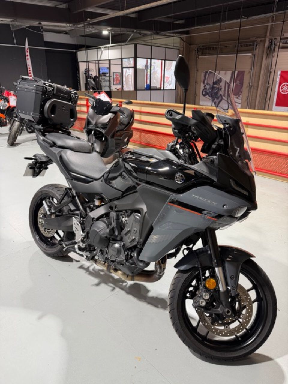 YAMAHA TRACER 9 Y-AMT 4