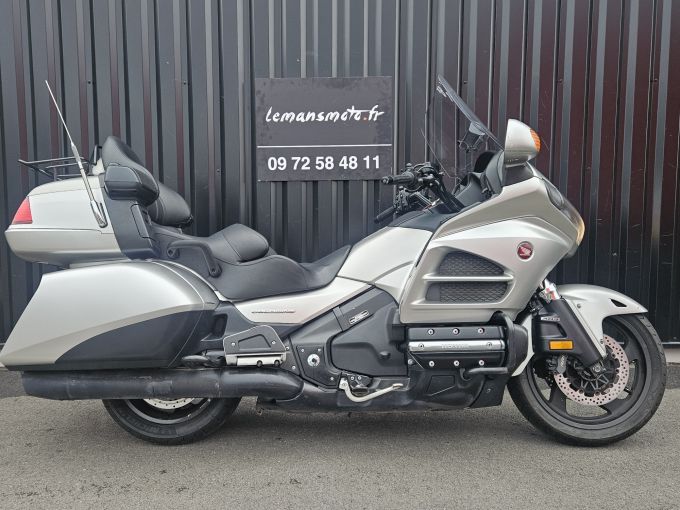 HONDA GL1800 GOLDWING 4