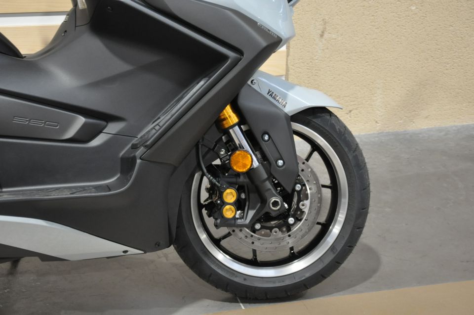 YAMAHA XP T-MAX 560 TECH MAX 4