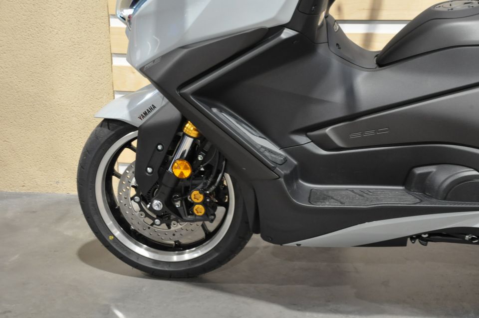 YAMAHA XP T-MAX 560 TECH MAX 4
