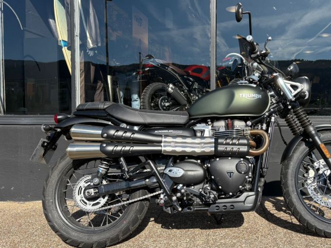 TRIUMPH SCRAMBLER 900 4