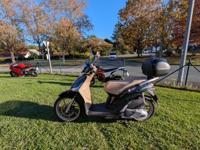 PIAGGIO LIBERTY 125 4
