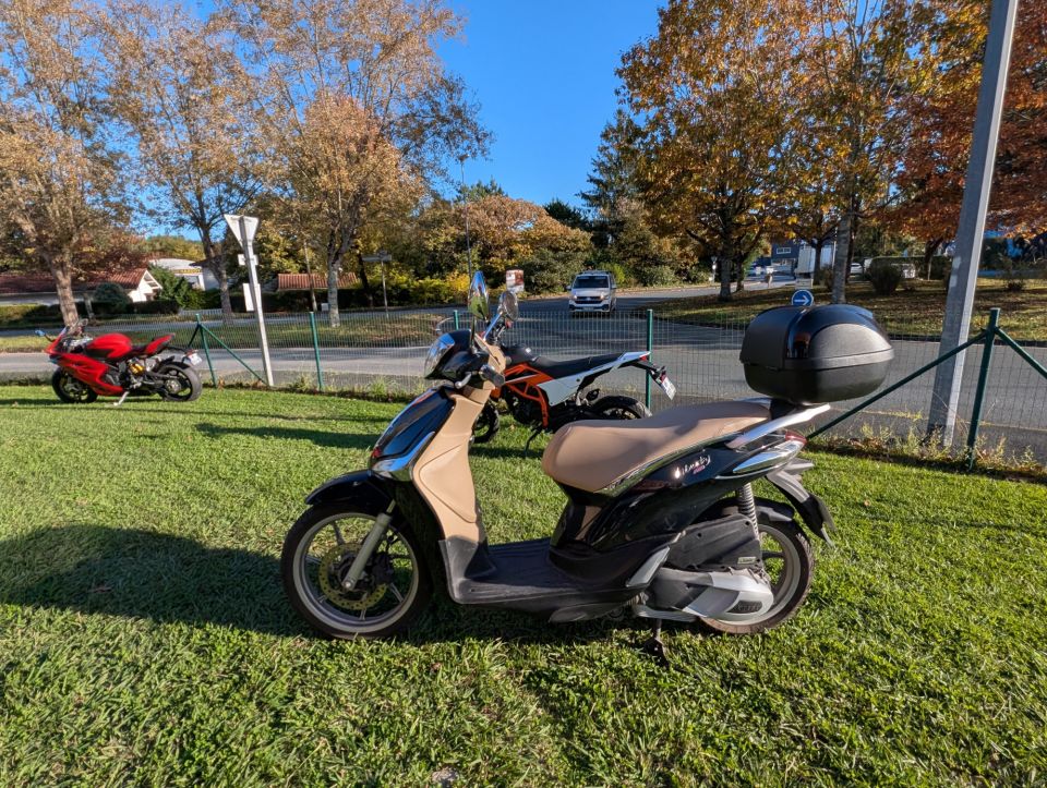 PIAGGIO LIBERTY 125 4