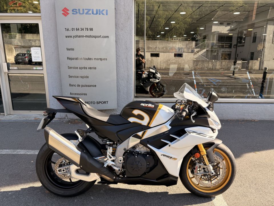 APRILIA RSV4 1100 FACTORY 4